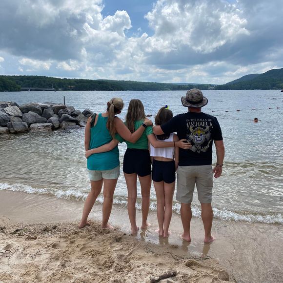 Meet your Posher, Scott - Picture 1 of 1